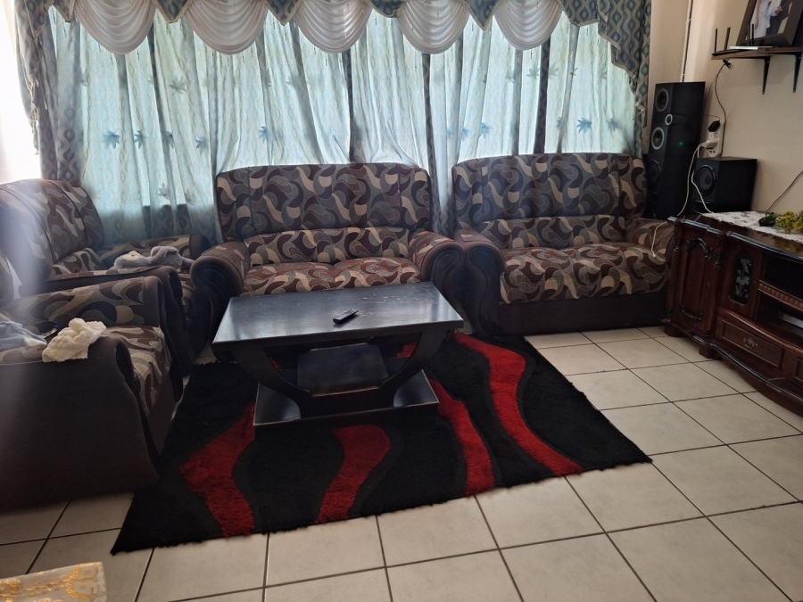 2 Bedroom Property for Sale in Potchefstroom North West